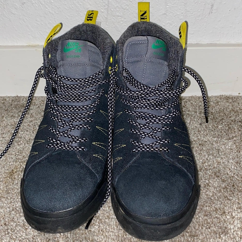 Nike SB Zoom Blazer Mid Premium Acclimate Grey Black